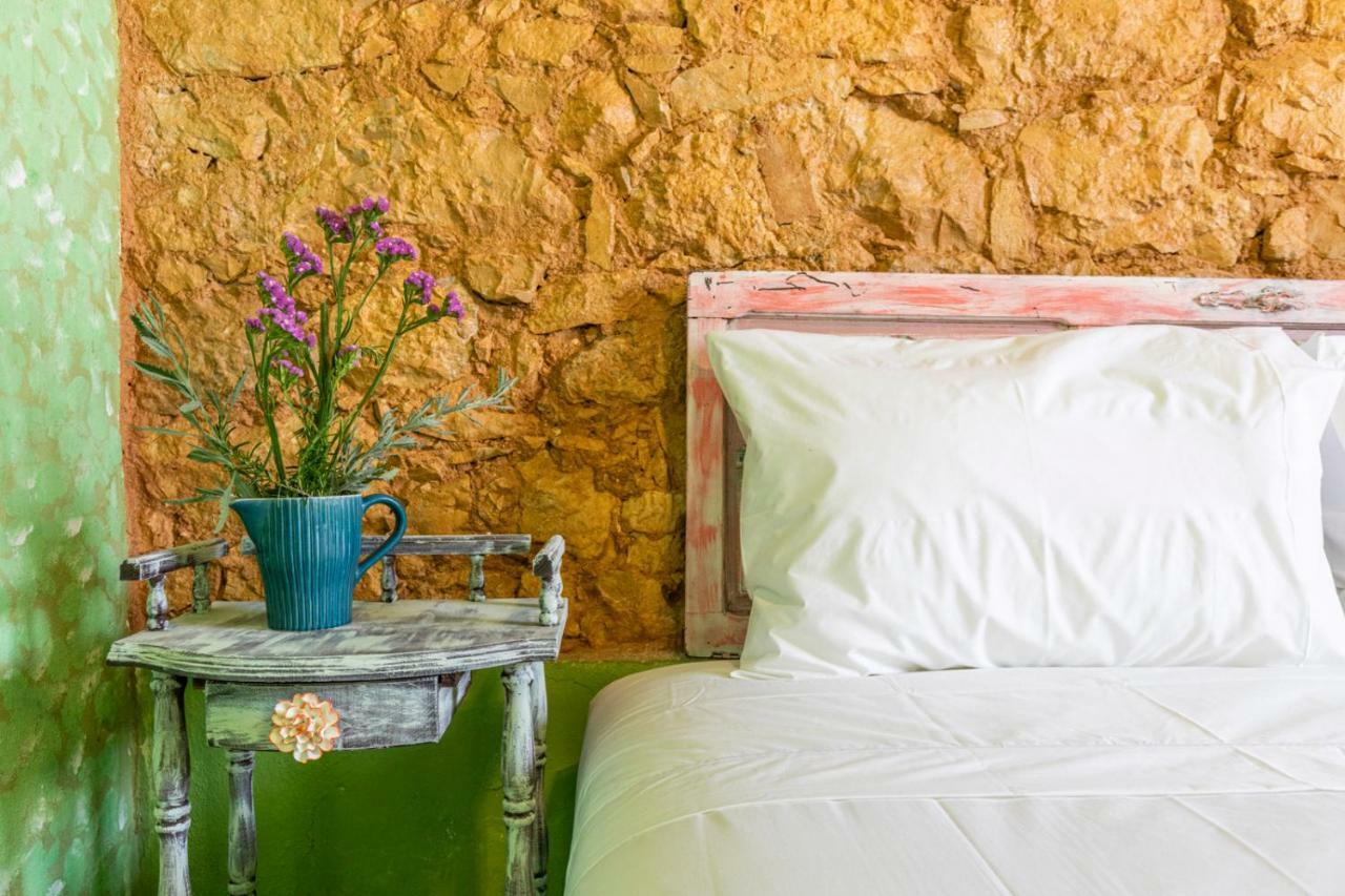 Lameira Da Longra - Bohemian Artistic House Томар Экстерьер фото